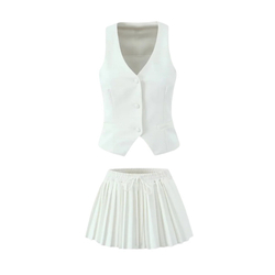 Костюм, жилетка и юбка-шорты со сборками