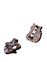 Значок AUGUST WOOD AW_M10 "Сосуд Гигеи"