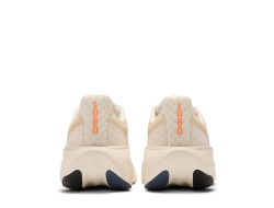 Кроссовки для бега женские New Balance Fresh Foam 1080 v14 W Бежевые