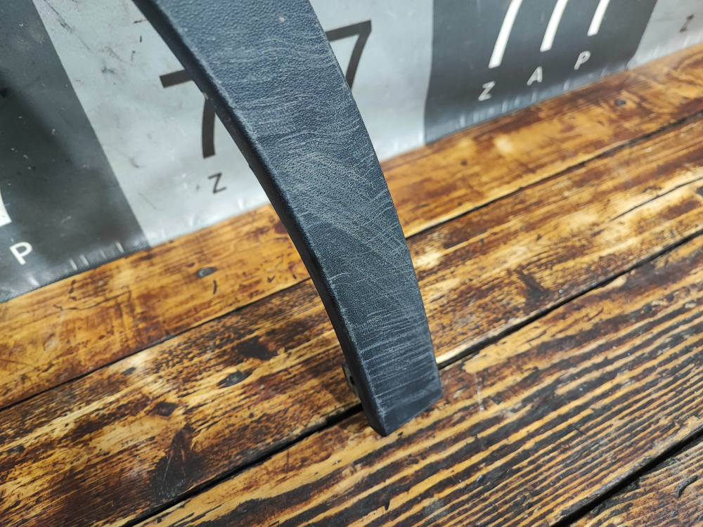 Накладка крыла переднего правого Omoda C5 22-нв Б/У Оригинал 609001177AA