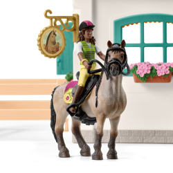 Schleich Horse Club - Siodlarnia Комплект с лошадью, фигуркой девушки и аксессуарами 42591 / артикул   42591  / GTIN 4059433654003