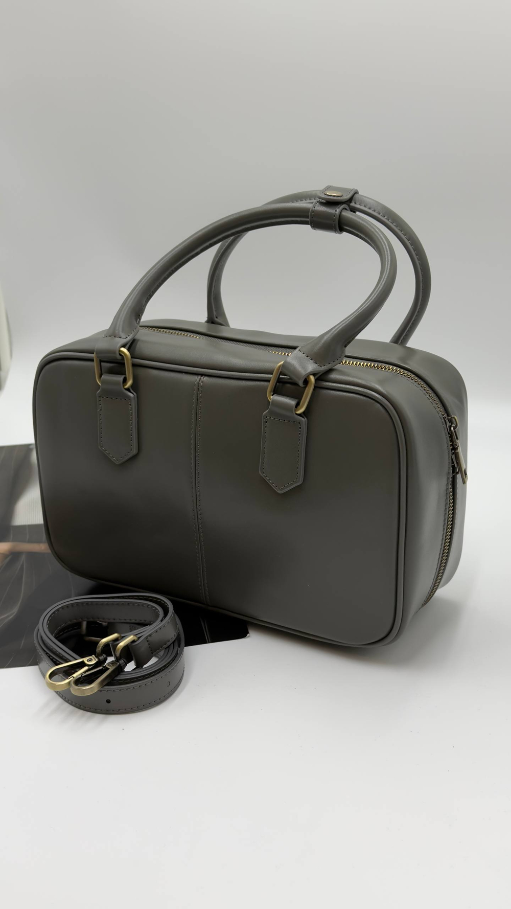 Сумка женская натуральная кожа артикул 628-33 цвет "серый"