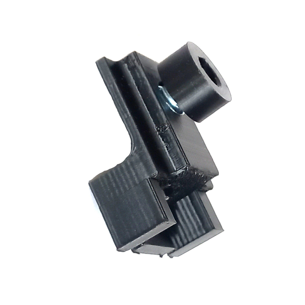 Кронштейн крепления фары для Volkswagen Passat B8 (07.2014 - 02.2020) г.в.