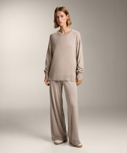 Oysho Вязаный джемпер с круглым вырезом с кашемиром, светло-коричневый