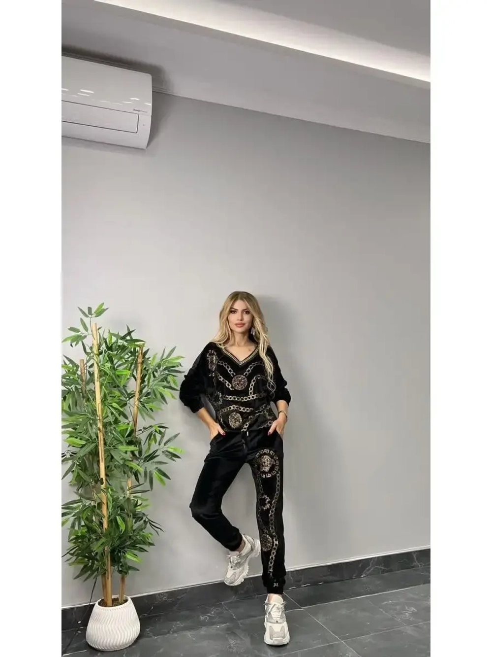 костюм велюровый