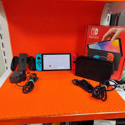 Игровая приставка Nintendo switch Oled 64ГБ