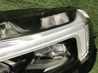 Битая Фара левая Volvo XC60 2 (2017-2021) LED