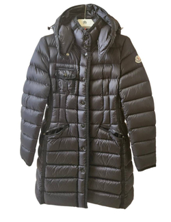 Пуховик Moncler