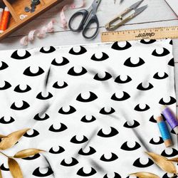 Ткань кулирная гладь чёрные глаза на белом фоне