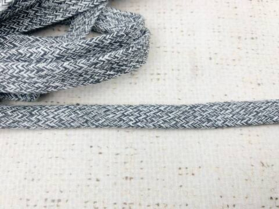 Шнур плоский х/б, ш. 10 мм, классическое плетение, серый меланж