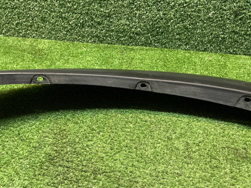 Расширитель правый Mini Countryman F60 (2016-2023)