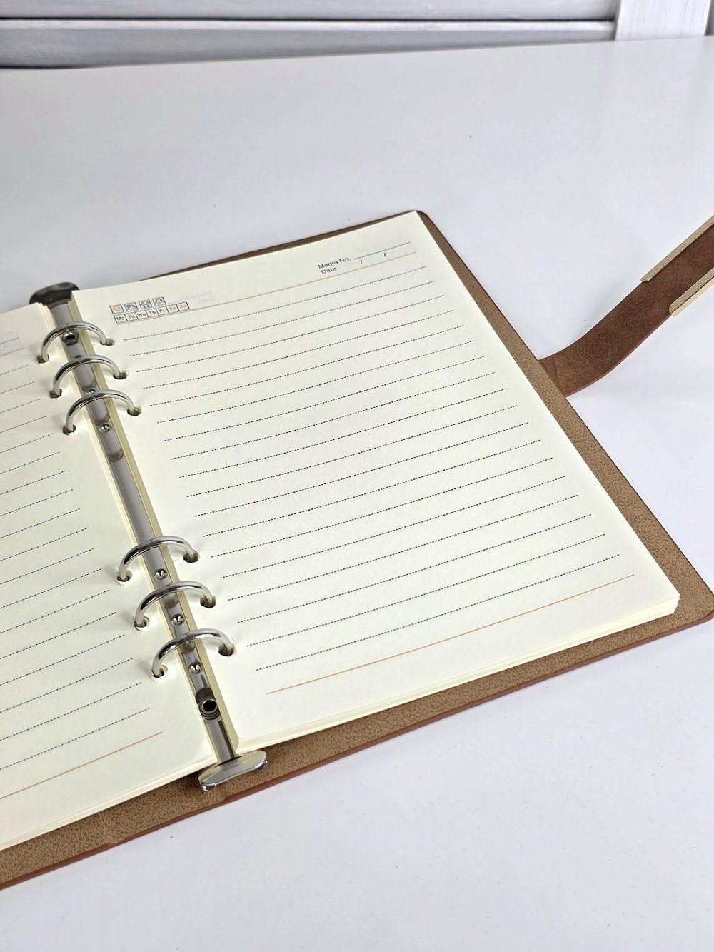 Блокнот органайзер А5 на кольцах 96 л. на магните в линейку коричневый (5919-2)