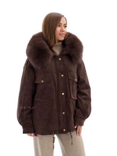 Объемная парка шоколадного цвета из замши