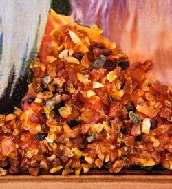 AMB-71/54 Картина «Йоркшир терьер» (с янтарной крошкой) дер.краш.рамка 21х30