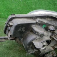Фара правая Toyota Land Cruiser Prado 150 (2009-2013) галоген
