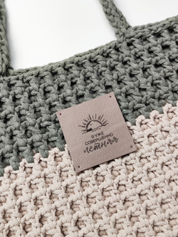 Бирка кожаная "Я уже совершенно ЛЕТНЯЯ"