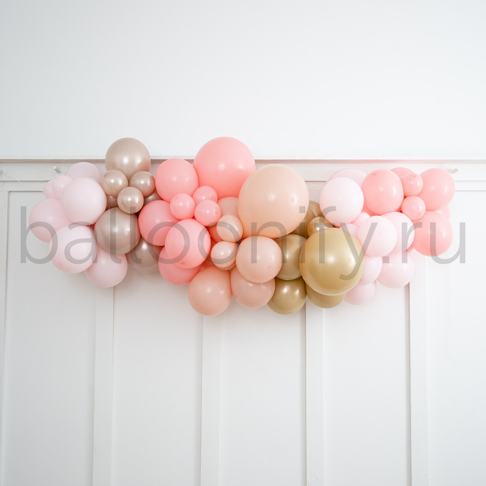 Облачко-гирлянда из шаров "Розовая карамель"