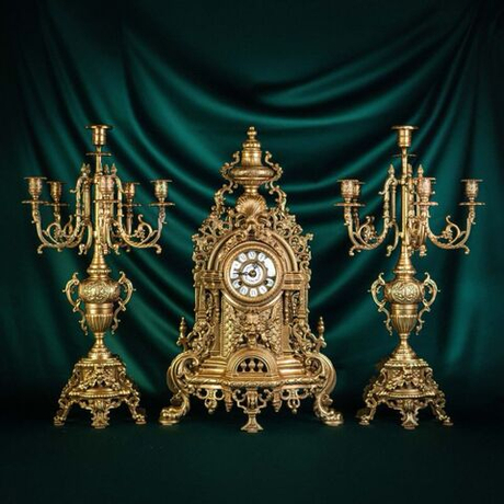 Винтаж: Кабинетные часы в стиле Историзм