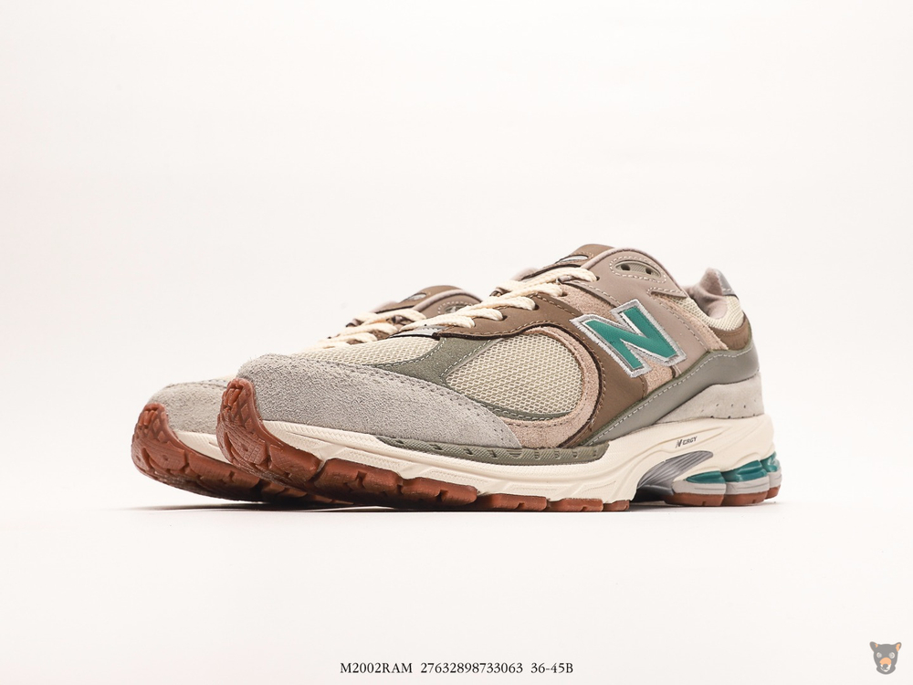 Кроссовки New Balance 2002