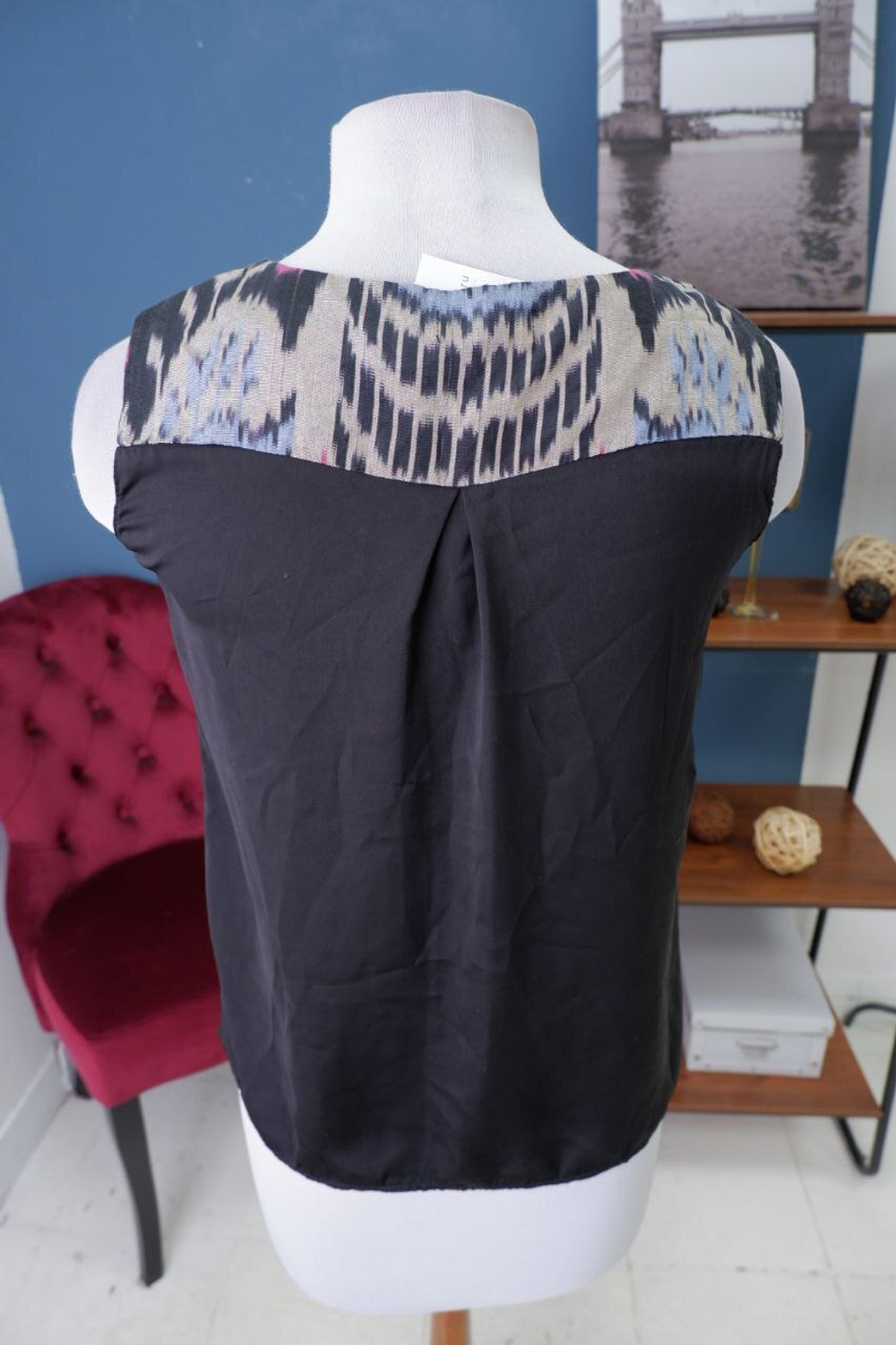 Блуза Madyuna без рукавов 42-44 размер