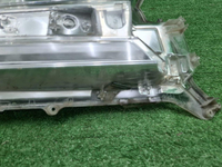 Стекло фары правое Toyota Land Cruiser 200 (15-21)