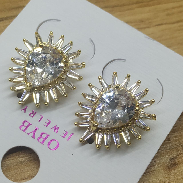 Клипсы Капля солнышко кристалл циркон металл золотистый