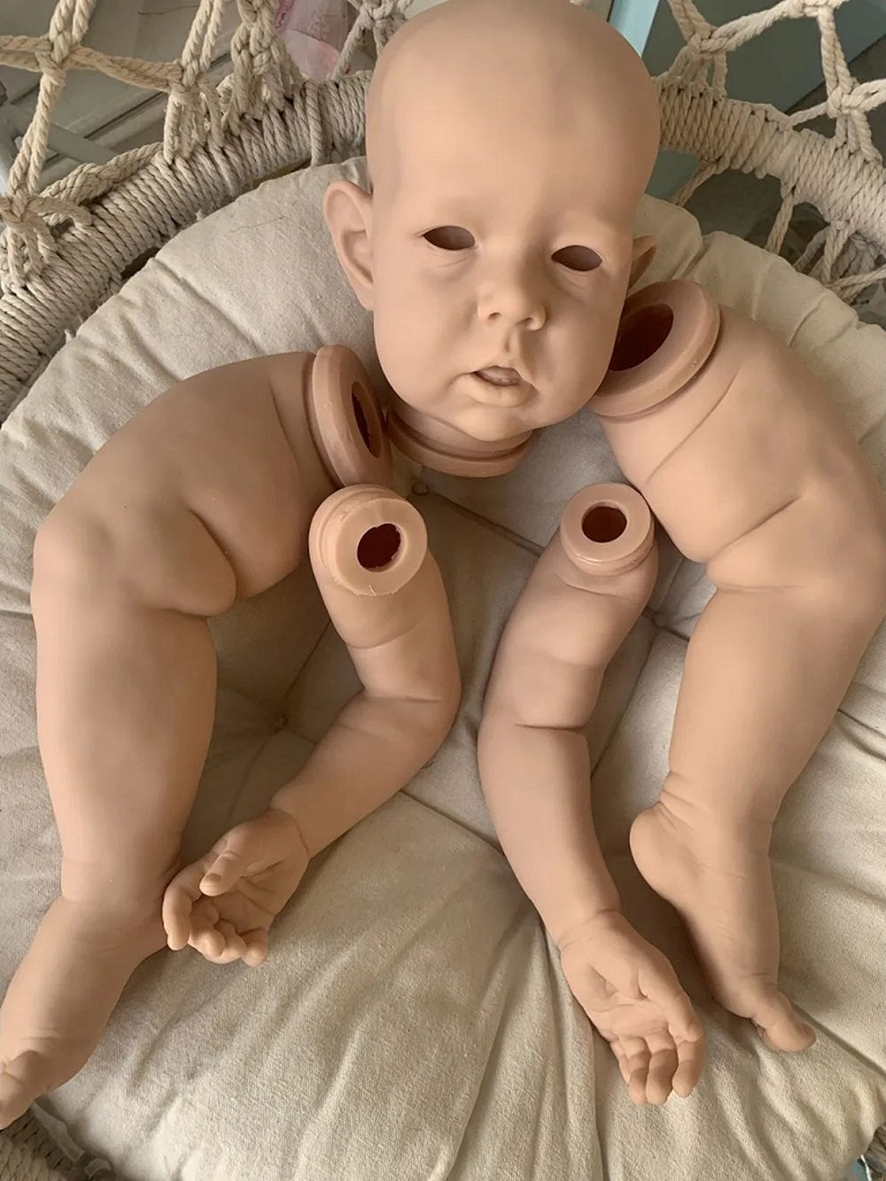 Набор для изготовления силиконовой куклы Реборн 70см (UN458)