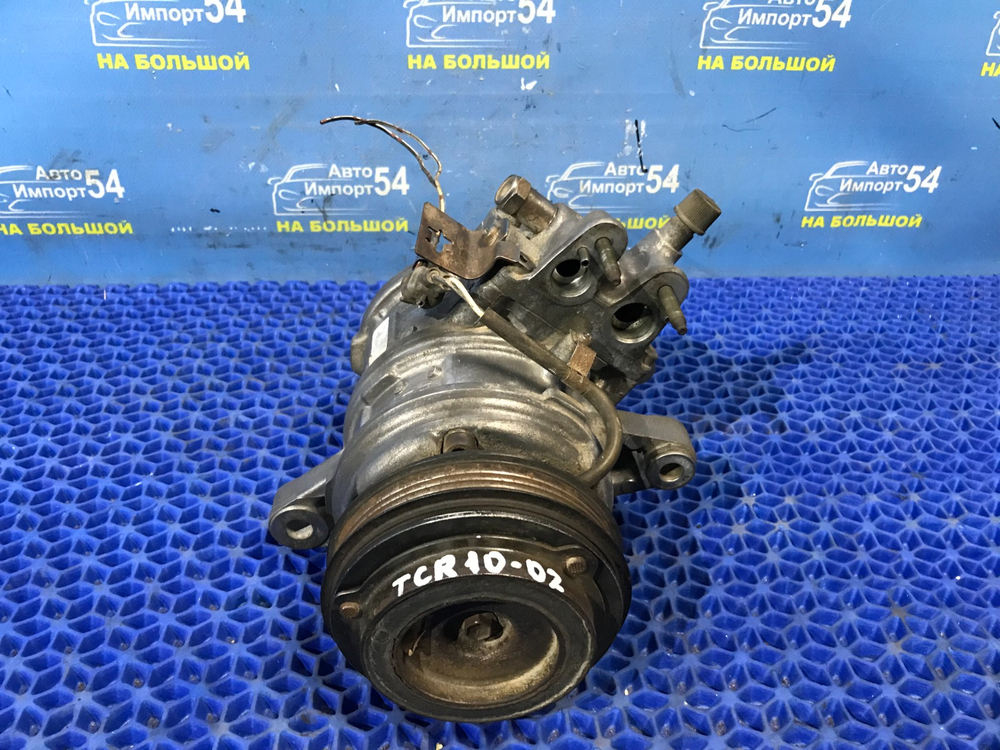 Компрессор кондиционера TOYOTA ESTIMA 1999