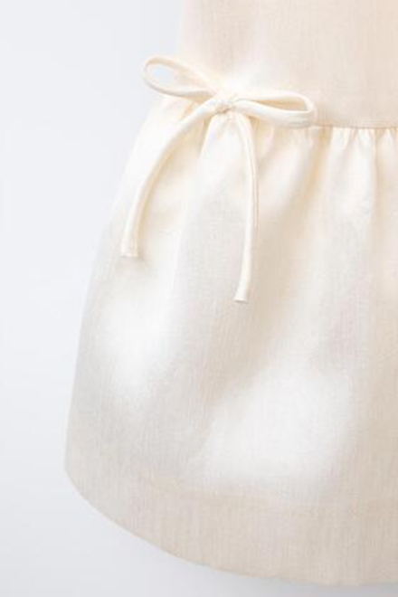ZARA ПЛАТЬЕ ИЗ САТИНА С БАНТИКАМИ, ЭКРЮ