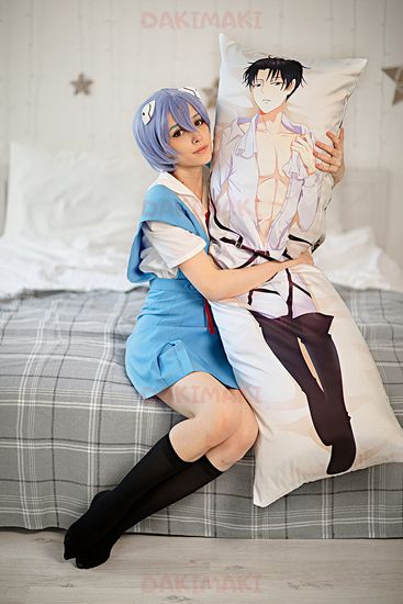 Дакимакура капрал Леви арт. 0713