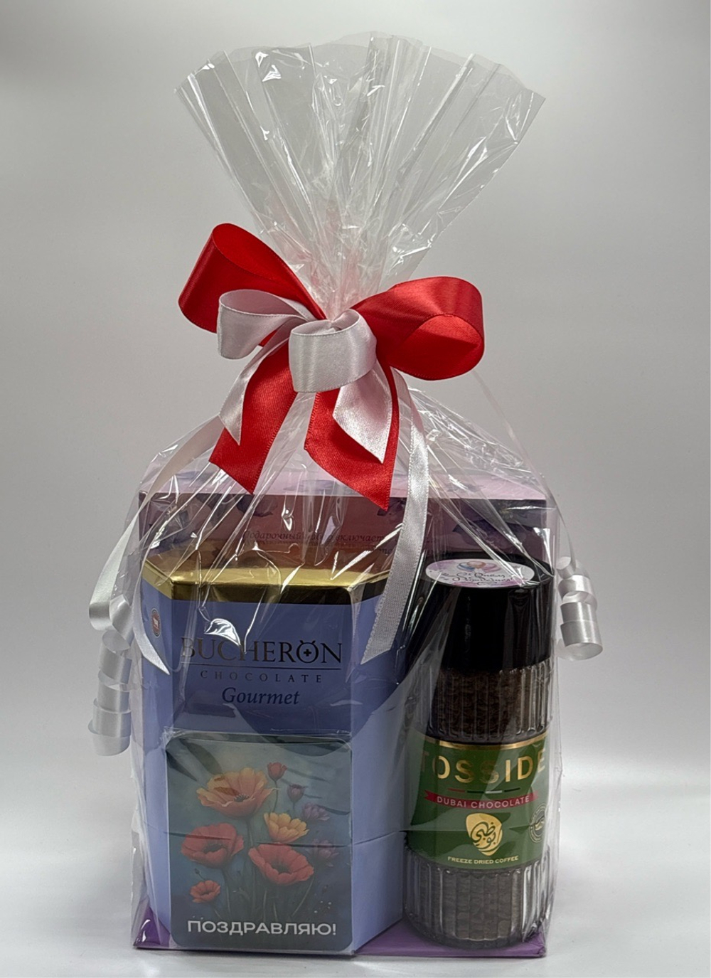 Подарочный набор 090326 арт! набор гель для душа + крем дл тела\ конфеты бушерон \кофе тоссайд\открытка с шоколадом поздравляю.