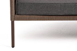 "Канны" диван 2-местный плетеный из роупа, каркас алюминий коричневый (RAL8016) муар, роуп коричневый круглый, ткань темно-серая 027