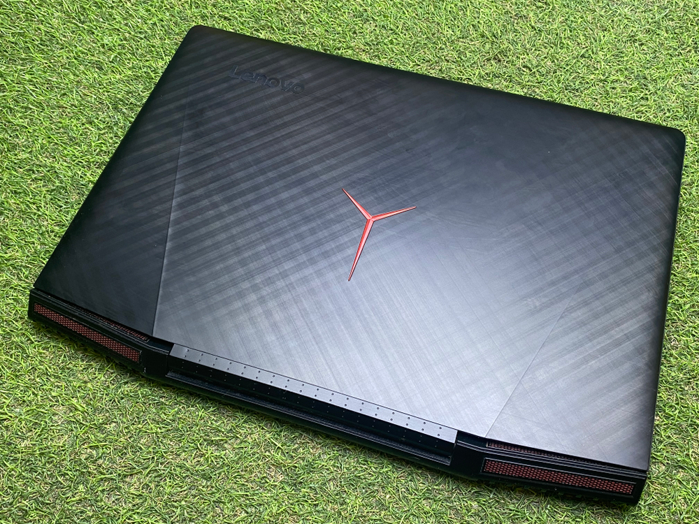 Игровой Lenovo i7-7/16Gb/GTX 1060 6Gb/FHD/Legion Y720-15IKB 80VR008ARK/Windows 10