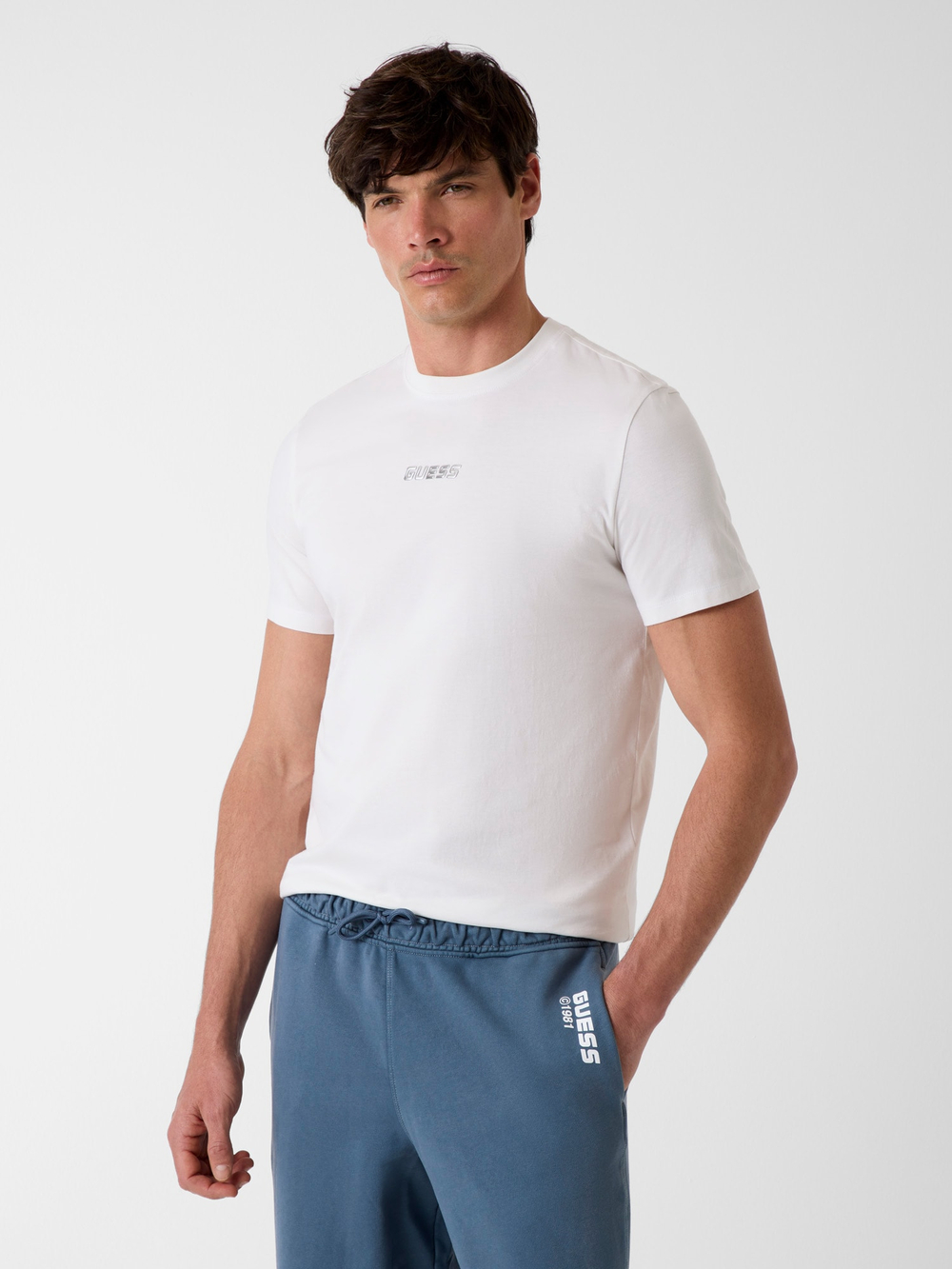 Футболка мужская GUESS