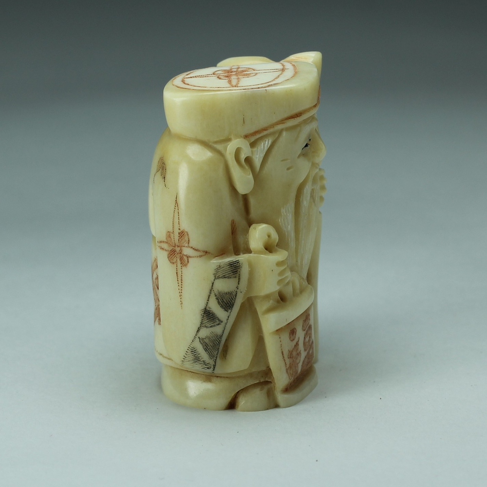 Нэцкэ Дзюродзин с посохом и иероглифом счастье