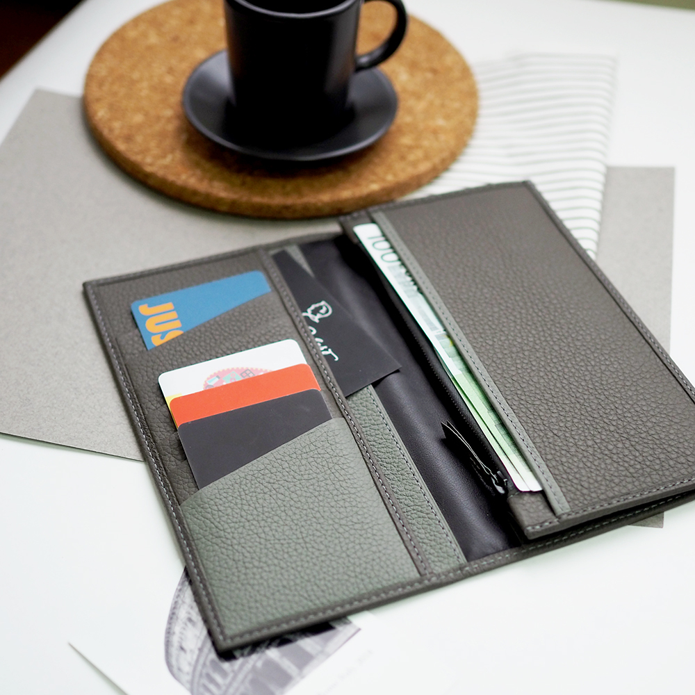 Кошелек Eclair из кожи теленка, серого цвета