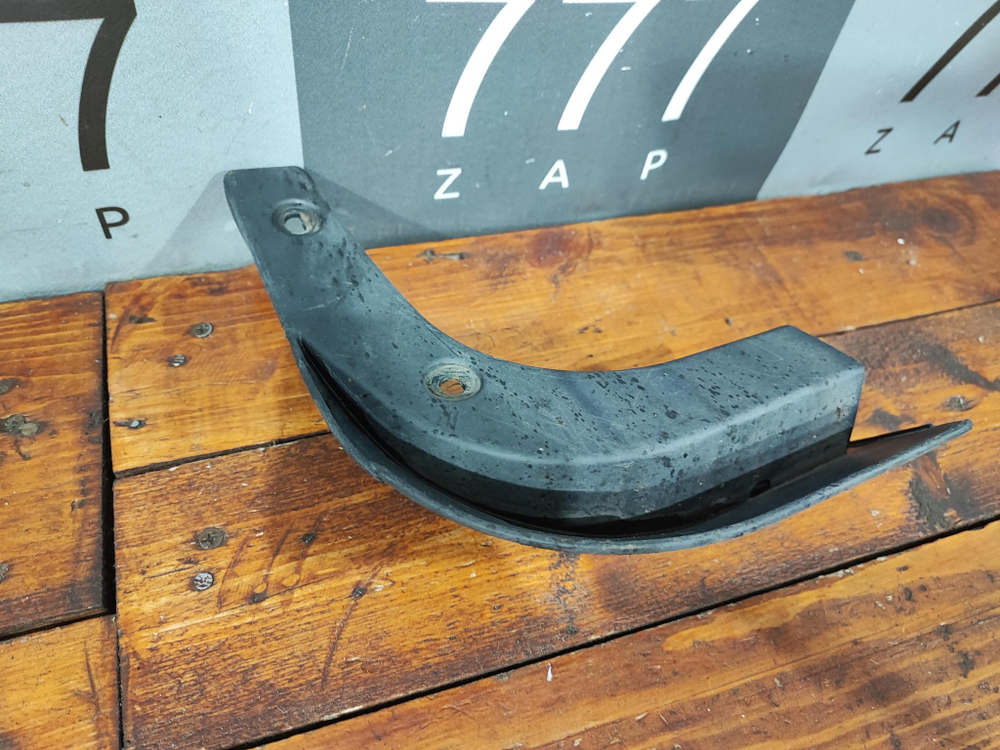 Брызговик задний правый Kia Ceed 2 (JD) 12-18 Б/У Оригинал 86842A2000