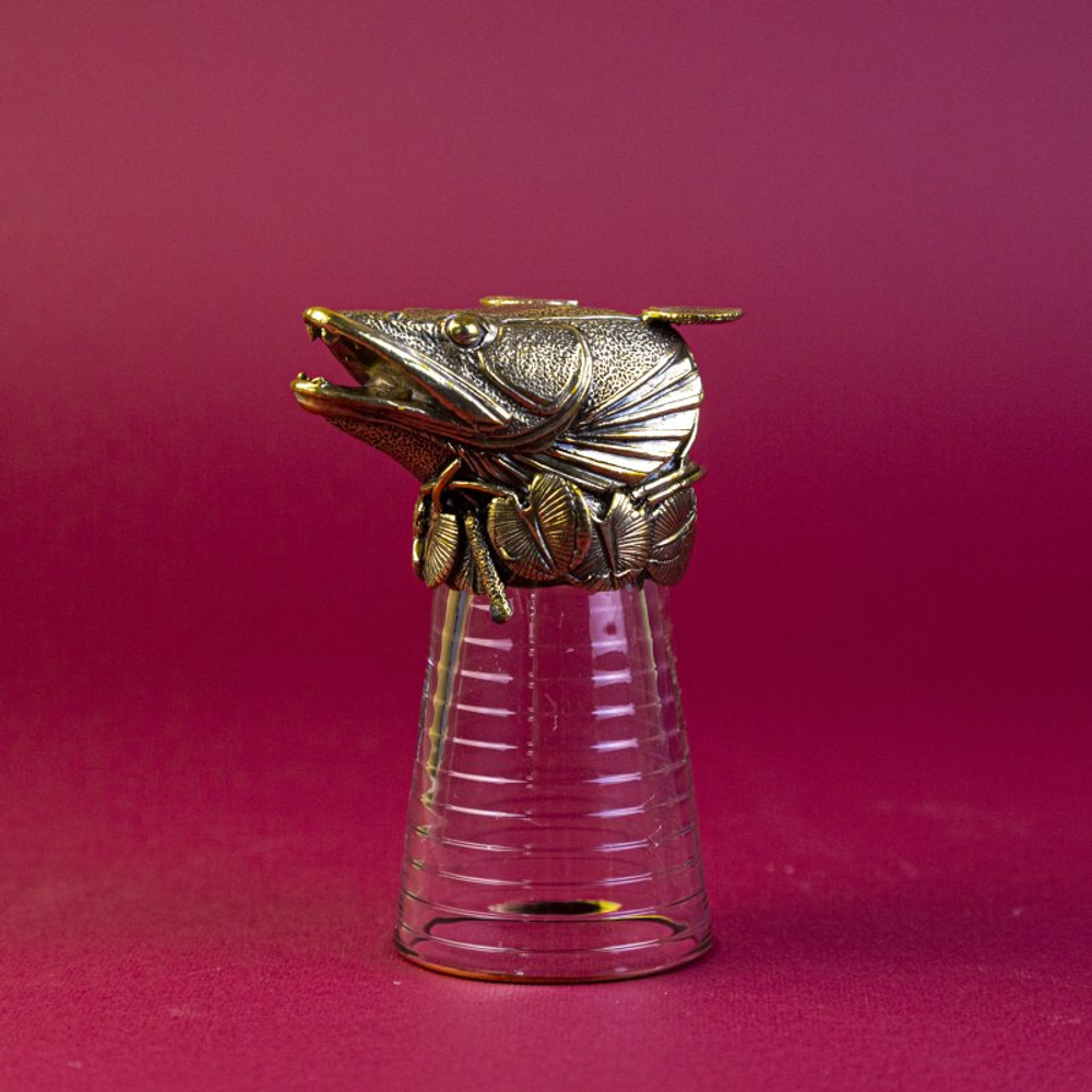 Чарки-перевертыши с изображением рыб