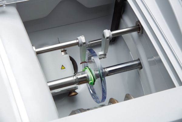 Идеальные очки в Санкт-Петербурге: от премиальных брендов до доступных решений