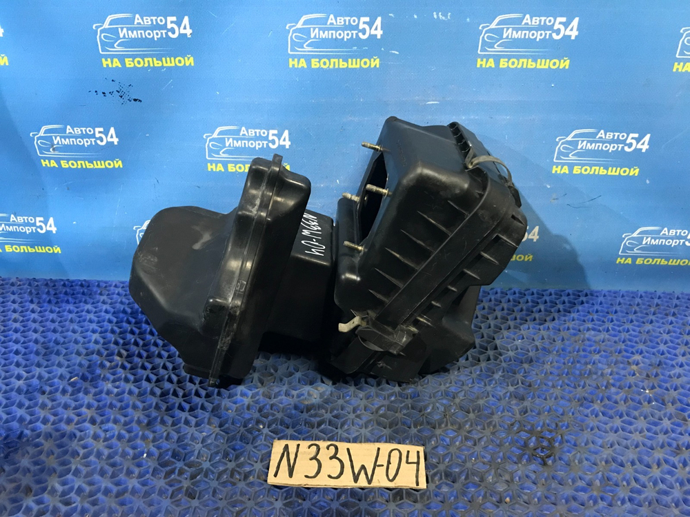 Корпус воздушного фильтра MITSUBISHI CHARIOT 1994