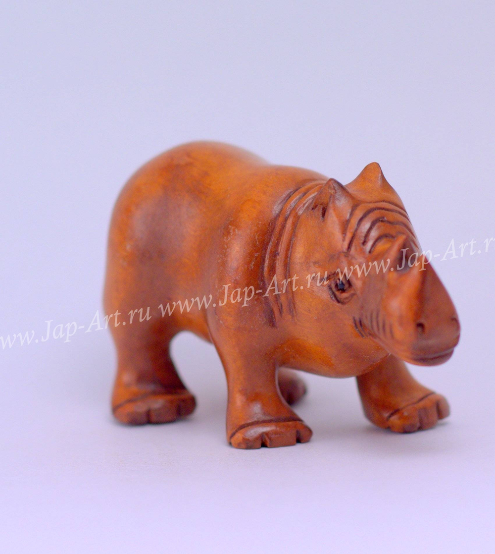 Нэцкэ Носорог