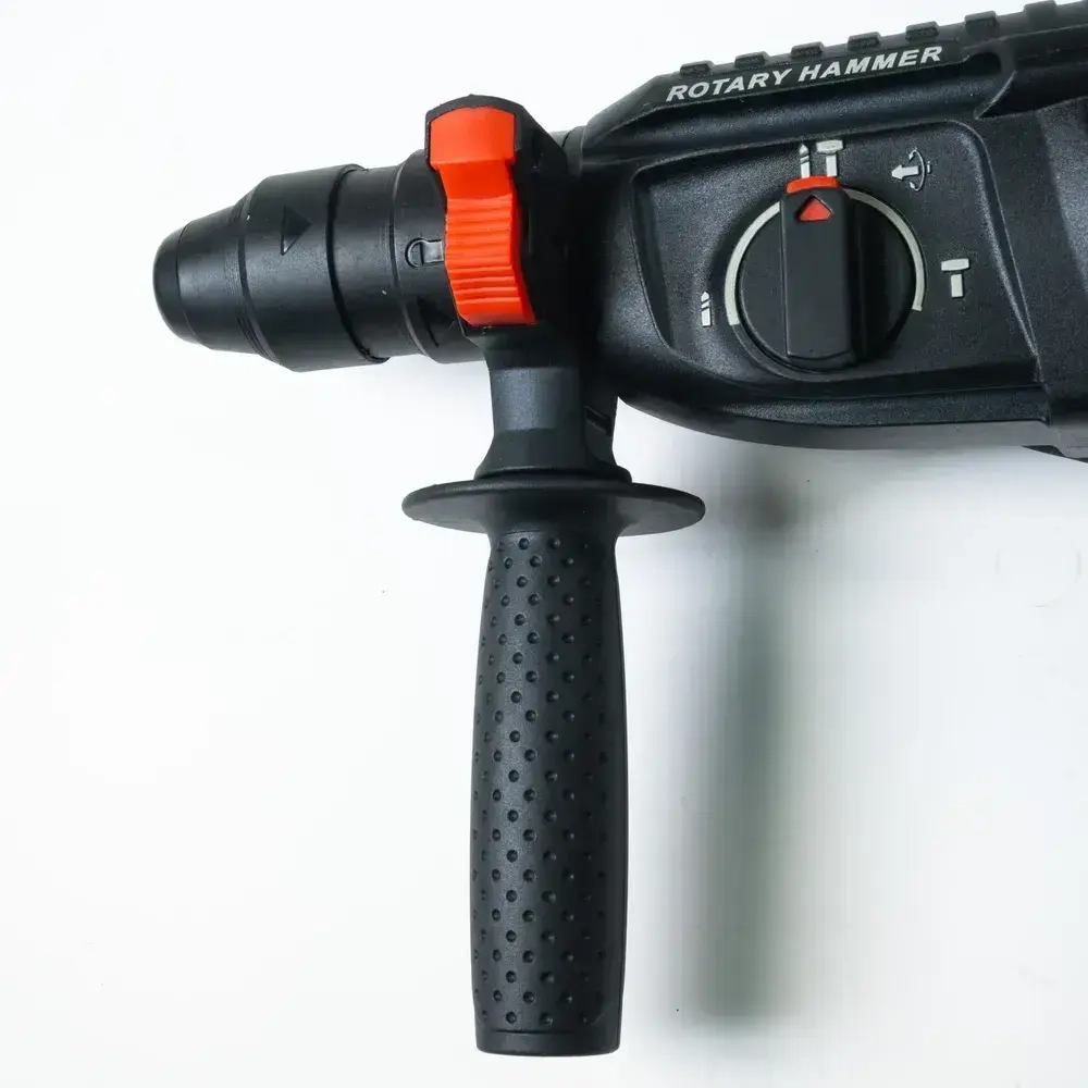 Bosch Перфоратор 801 Вт, 0 акк.