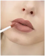 Матовый блеск для губ LuxVisage Ultra matt - 21 BEIGE ROSE