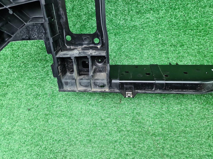 Телевизор Hyundai Palisade (2022-н.в.)