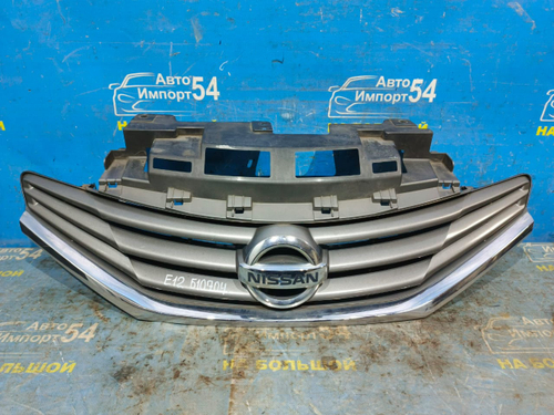 Решетка радиатора NISSAN NOTE 2012-2016