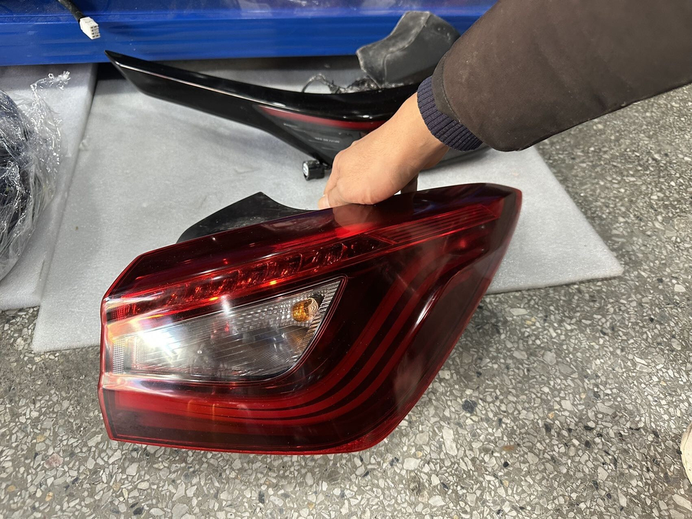 Задний фонарь левый и правый (комплект) для Changan Eado 2018-2019