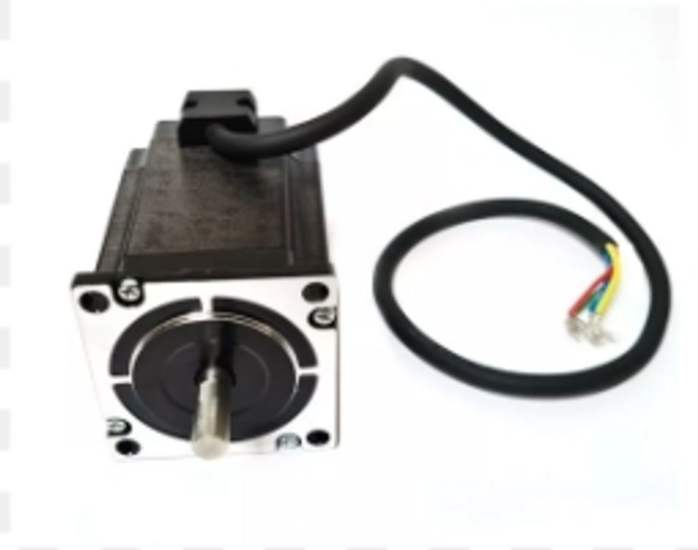 Шаговый двигатель 100 мм 2-фазный гибридный 3.6А 5718HB100