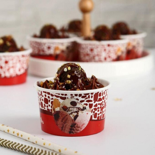 Пирожное в стаканчике