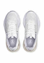 Женские Кроссовки On Cloudnova X White | Glacier