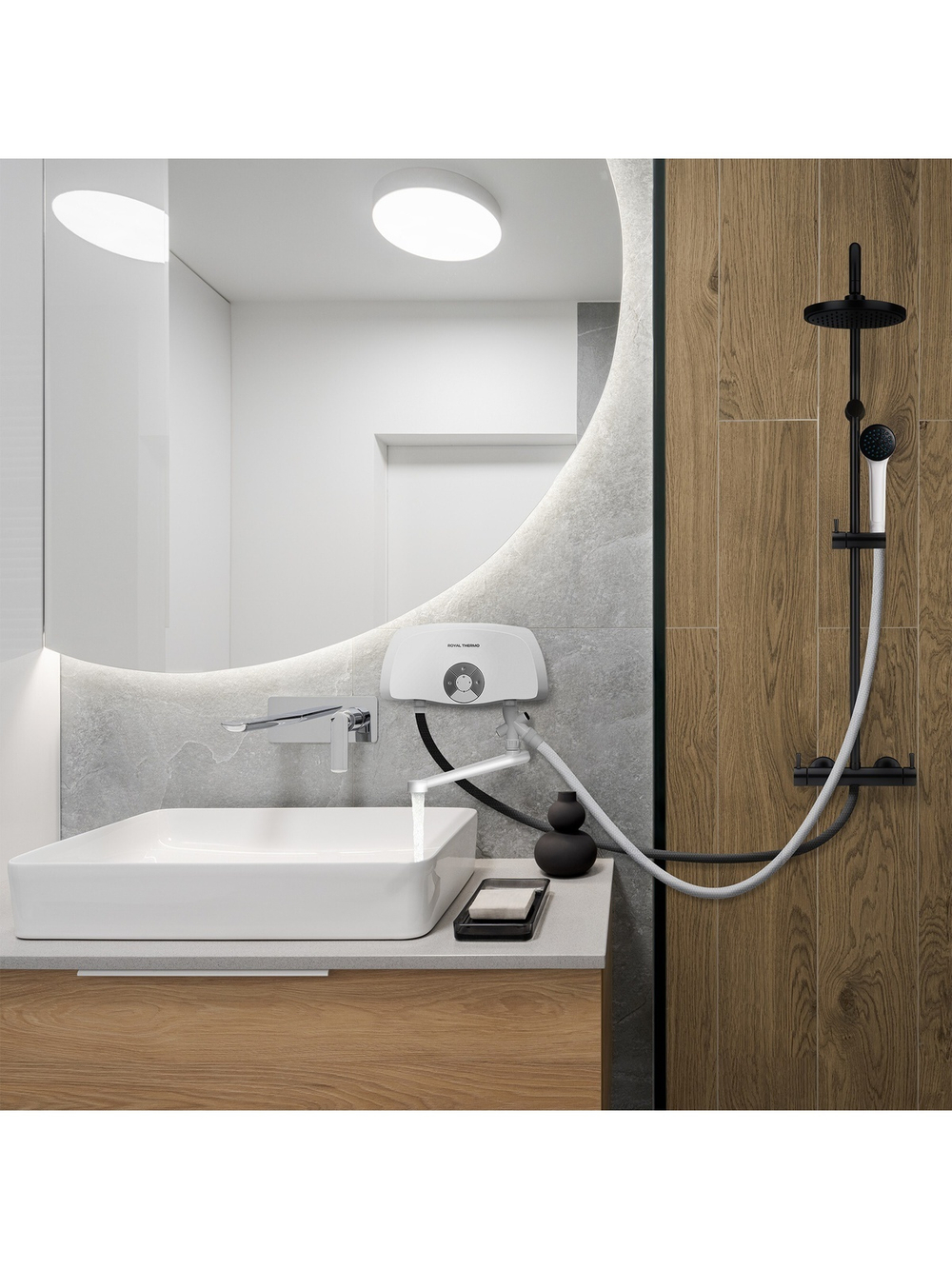Водонагреватель проточный Royal Thermo SmartFix TS (3,5 kW) - кран+душ